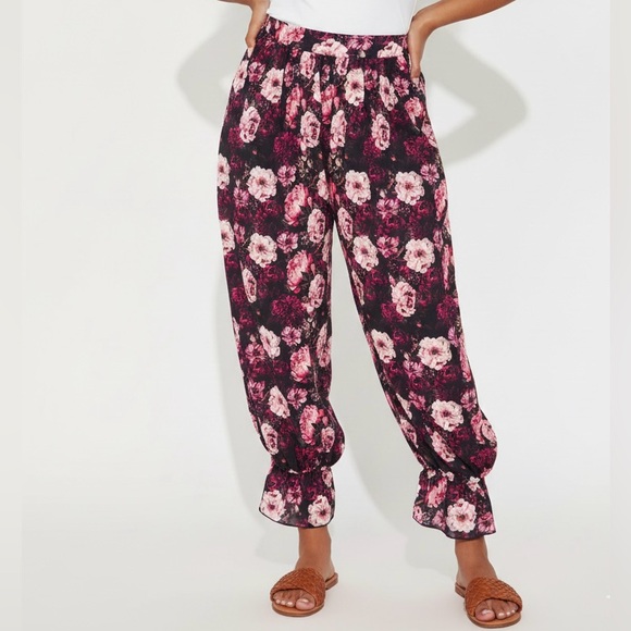 Pants - Floral Print Crepe Pants